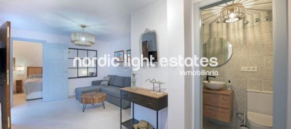 2 bedrooms Townhouse in Caleta de Velez, Spain No. 104760 8