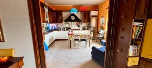 3 bedrooms Apartment in Cosenza, Italy No. 133446 5