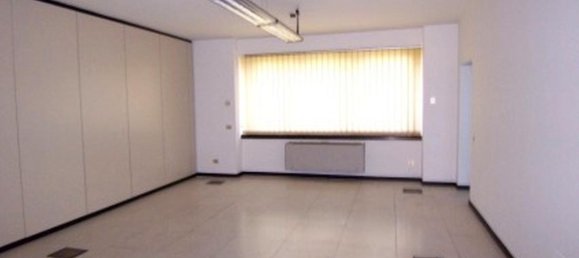 4غرفة بناية في Segrate, Italy رقم 238272 18