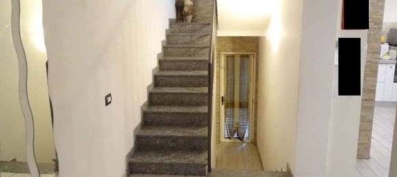 6-salle Appartement à Fagnano Olona, Italy No. 8922 8