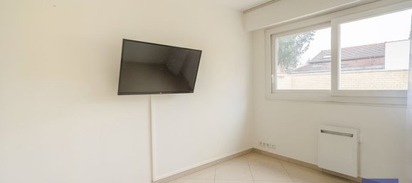 Дом с 4 спальнями в Ле Павийон-су-Буа, Франция № 136137 9