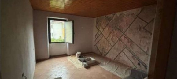 2 bedrooms Apartment in Cocquio-Trevisago, Italy No. 363478 6
