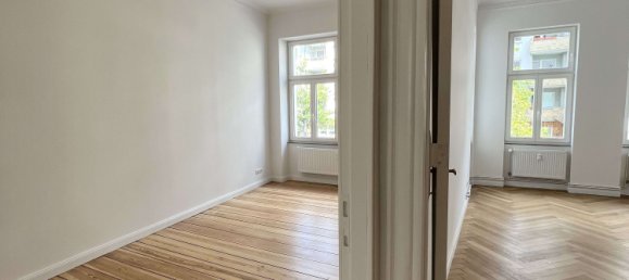 Квартира с 3 спальнями в Шёнеберг, Германия № 37725 5