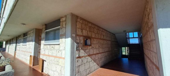 5 rooms Apartment in Montecastrilli, Italy No. 136105 7