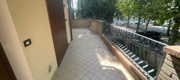 4 Schlafzimmer Doppelhaus in Cervia, Italy, Nr. 334291 5