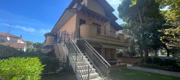 4 Schlafzimmer Doppelhaus in Cervia, Italy, Nr. 334291 3