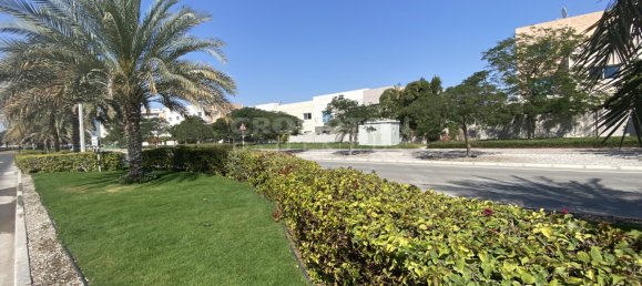 5 bedrooms Villa in Al Reef, UAE No. 5217 18