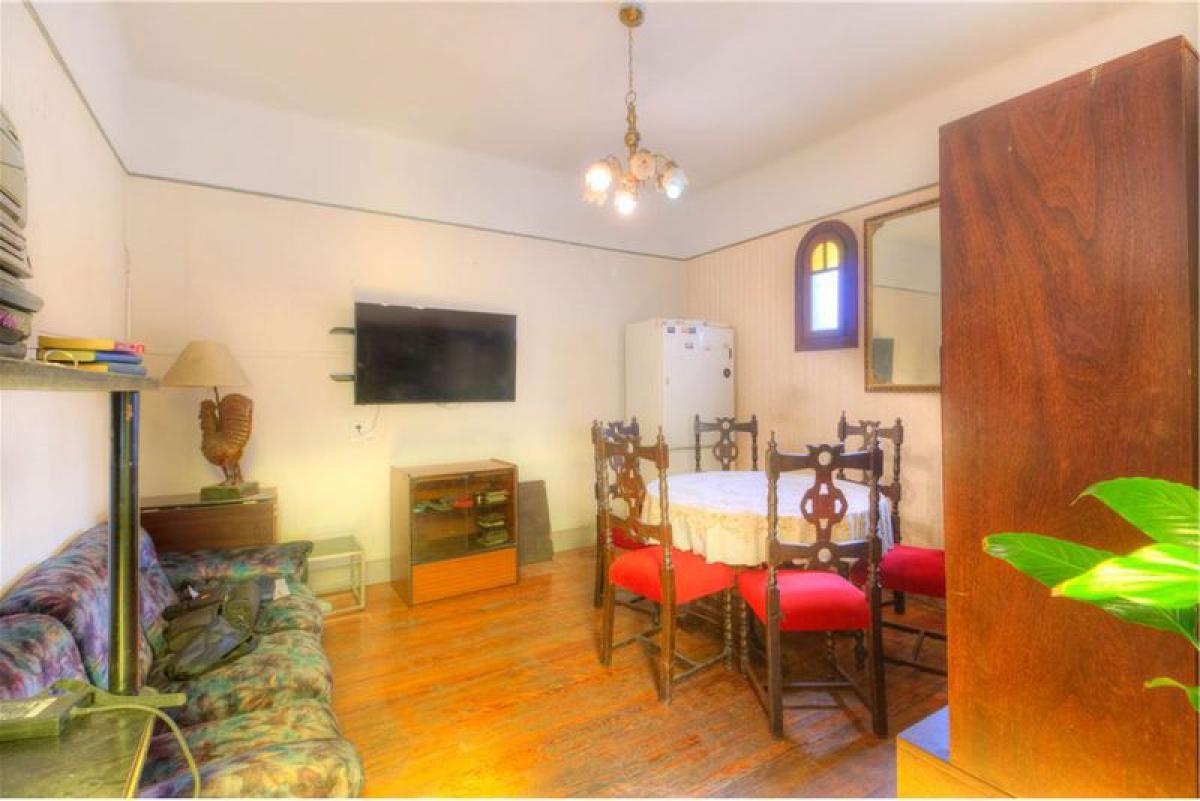 Apartamento de 2 dormitorios en Buenos Aires, Argentina No. 73225