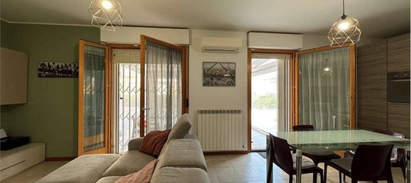 5 rooms Apartment in Maiolati Spontini, Italy No. 321287 6