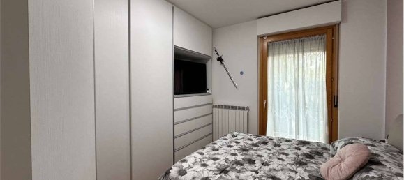 5 rooms Apartment in Maiolati Spontini, Italy No. 321287 10