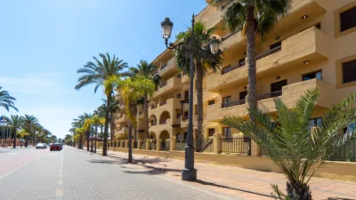 Hotel in Los Alcazares, Spain 86m², Nr. 184811