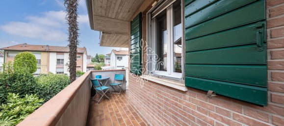 8 bedrooms House in Ravenna, Italy No. 311521 7