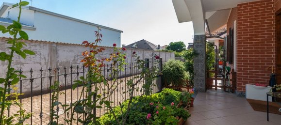 Вилла с 8 комнатами в Бруино, Италия № 172320 48