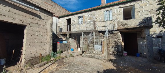 3 bedrooms House in Arrifana, Portugal No. 27750 6