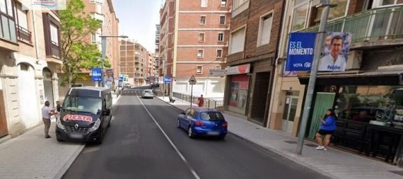 4 Schlafzimmer Wohnung in Burgos, Spain, Nr. 66373 2