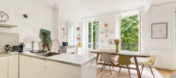 3 bedrooms Apartment in Paris, France No. 352941 9