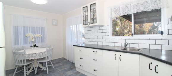 3 Schlafzimmer Haus in Crows Nest, Australia, Nr. 95 7