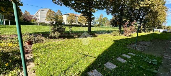4 rooms Apartment in Mirano, Italy No. 30286 11