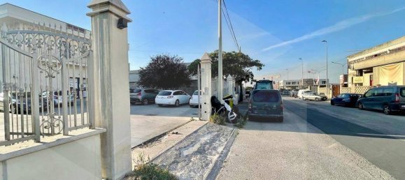 3 rooms Warehouse in Altamura, Italy No. 21075 7