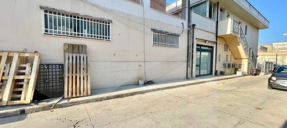 3 rooms Warehouse in Altamura, Italy No. 21075 9