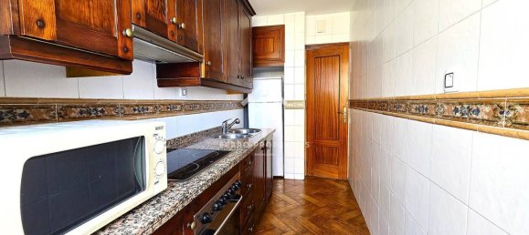 2 bedrooms Apartment in Granada, Spain No. 137730 9