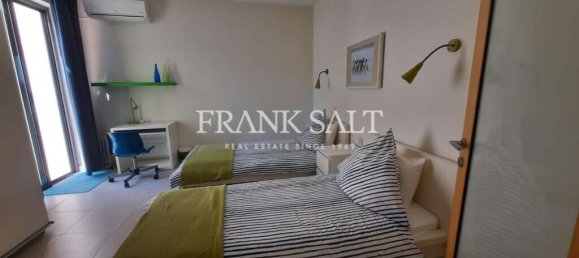 2 chambres Penthouse à Saint Paul's Bay, Malta No. 7774 9