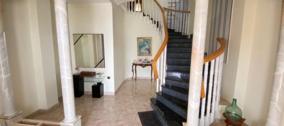 5 bedrooms Townhouse in Lucar, Spain No. 174057 4