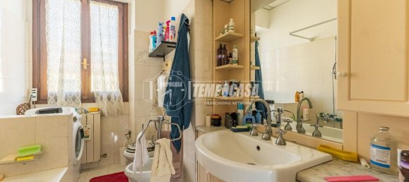 Apartamento de 4 divisões em Cisliano, Italy N.º 40320 46