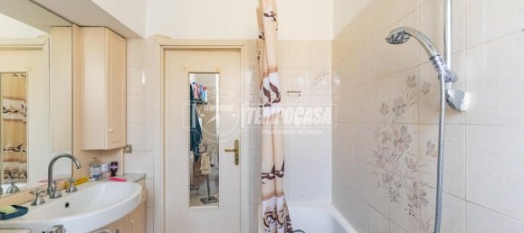 Apartamento de 4 divisões em Cisliano, Italy N.º 40320 48