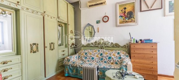 Apartamento de 4 divisões em Cisliano, Italy N.º 40320 40