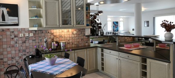 5 bedrooms Villa in Vilia, Greece No. 1944 18