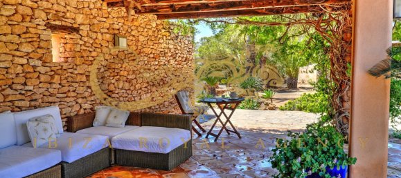 5 bedrooms Villa in Formentera, Spain No. 841 12