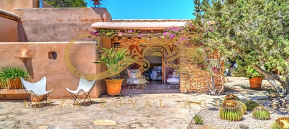 5 bedrooms Villa in Formentera, Spain No. 841 17