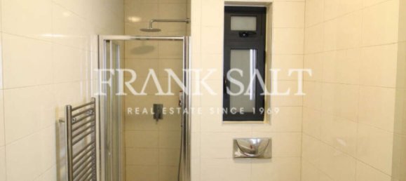 Квартира с 3 спальнями в Сент-Джулианс, Мальта № 2105 15