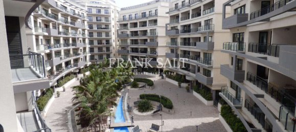 Квартира с 3 спальнями в Сент-Джулианс, Мальта № 2105 2