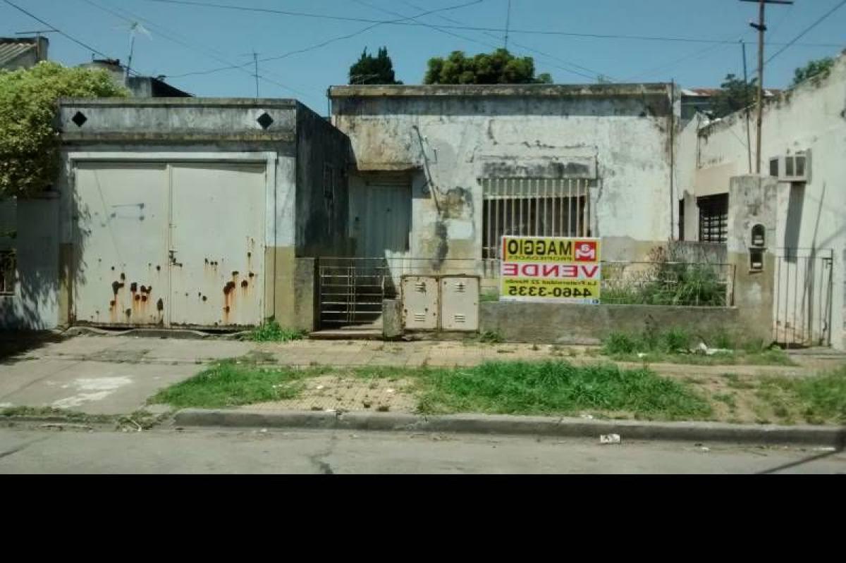 Terrain à Moron, Argentina No. 44841