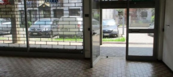 191m² Commercial property in Covo, Italy No. 364735 3