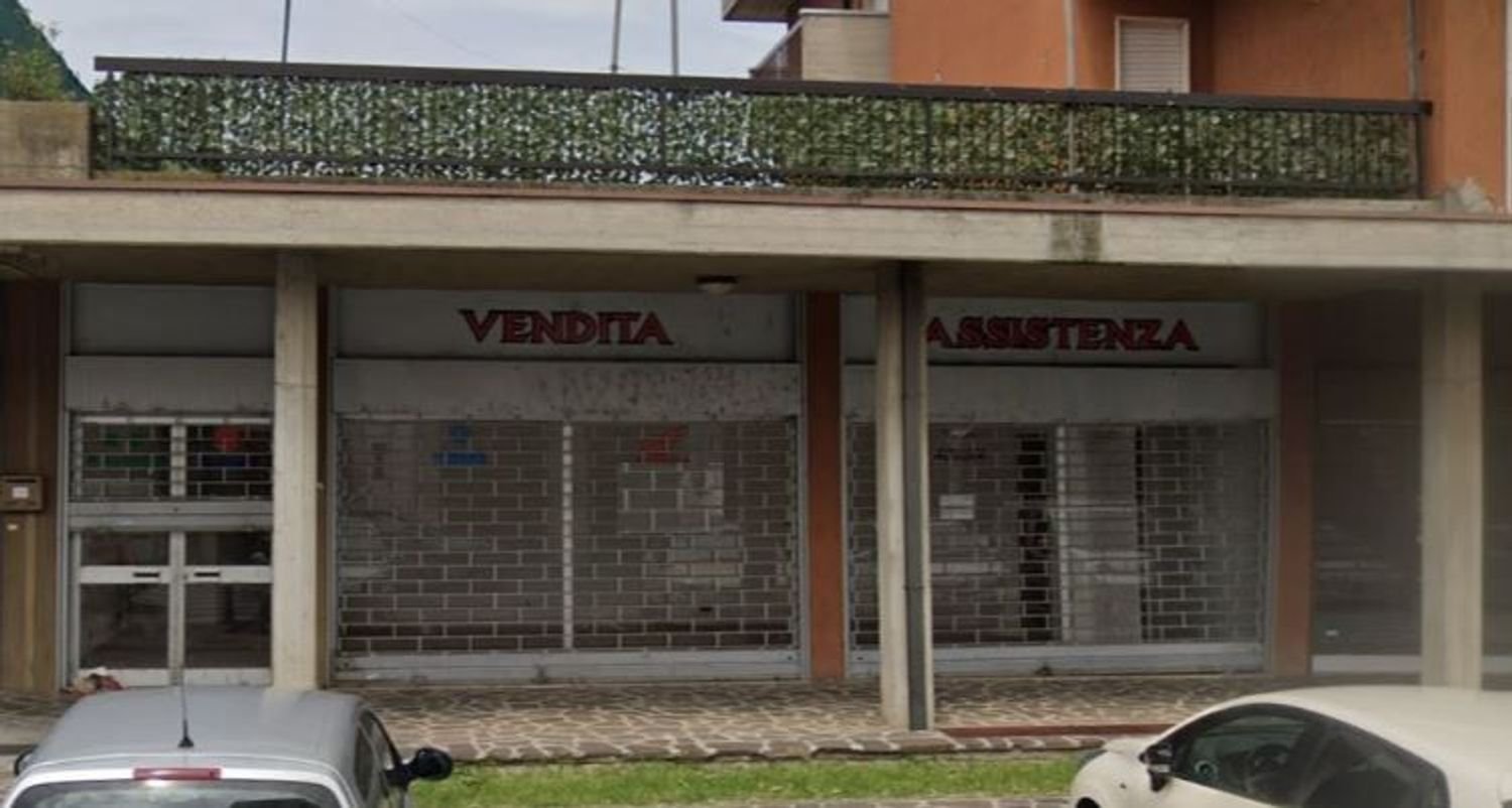 191m² Commercial property in Covo, Italy No. 364735