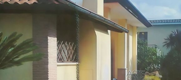 Casa de 4 habitaciónes en Velletri, Italy No. 270363 2