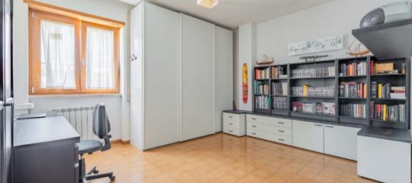 3 bedrooms Apartment in Rome, Italy No. 378185 6