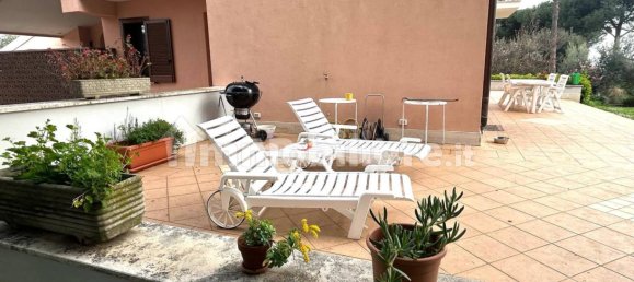 3 غرف نوم فيلا في Velletri, Italy رقم 10005 32