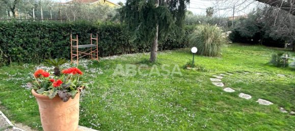 3 غرف نوم فيلا في Velletri, Italy رقم 10005 24