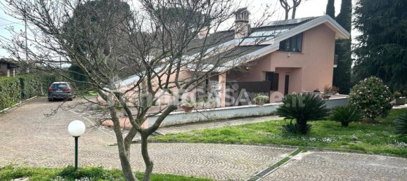 3 غرف نوم فيلا في Velletri, Italy رقم 10005 8