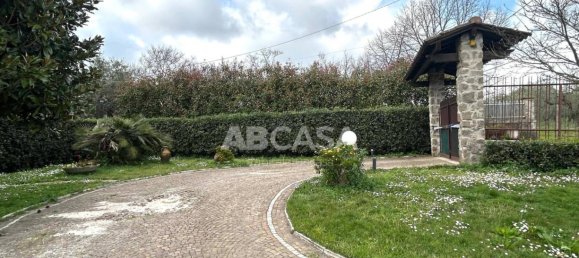 3 غرف نوم فيلا في Velletri, Italy رقم 10005 13