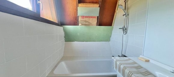 3 Schlafzimmer Haus in Isere, France, Nr. 289641 5