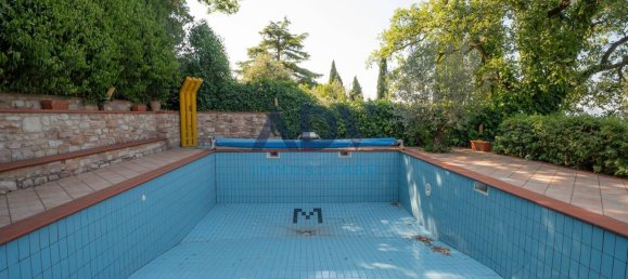 9 bedrooms Villa in Assisi, Italy No. 376464 16