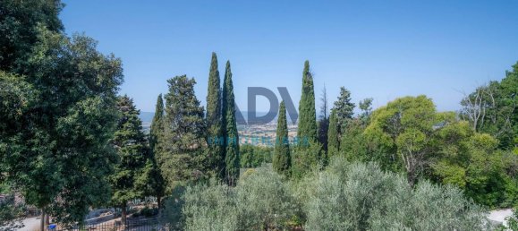 9 bedrooms Villa in Assisi, Italy No. 376464 3
