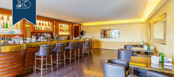 Propiedad comercial de 7 dormitorios en Gaiole in Chianti, Italy No. 230219 15