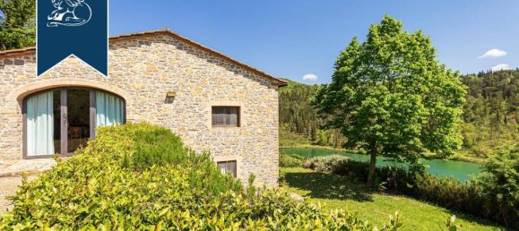 Propiedad comercial de 7 dormitorios en Gaiole in Chianti, Italy No. 230219 4