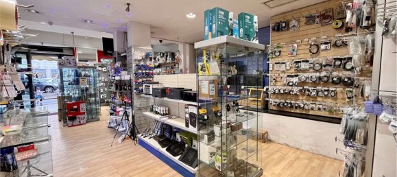 Коммерческая недвижимость 126м² в Рим, Италия № 265751 5